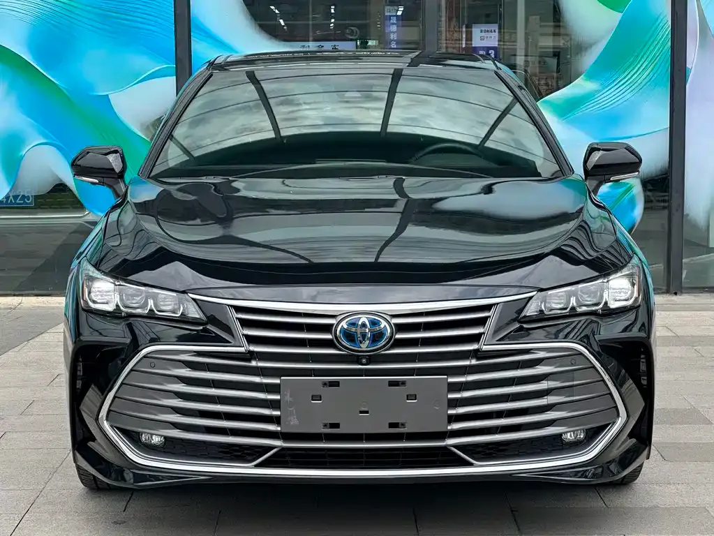 Toyota Avalon — фото 3