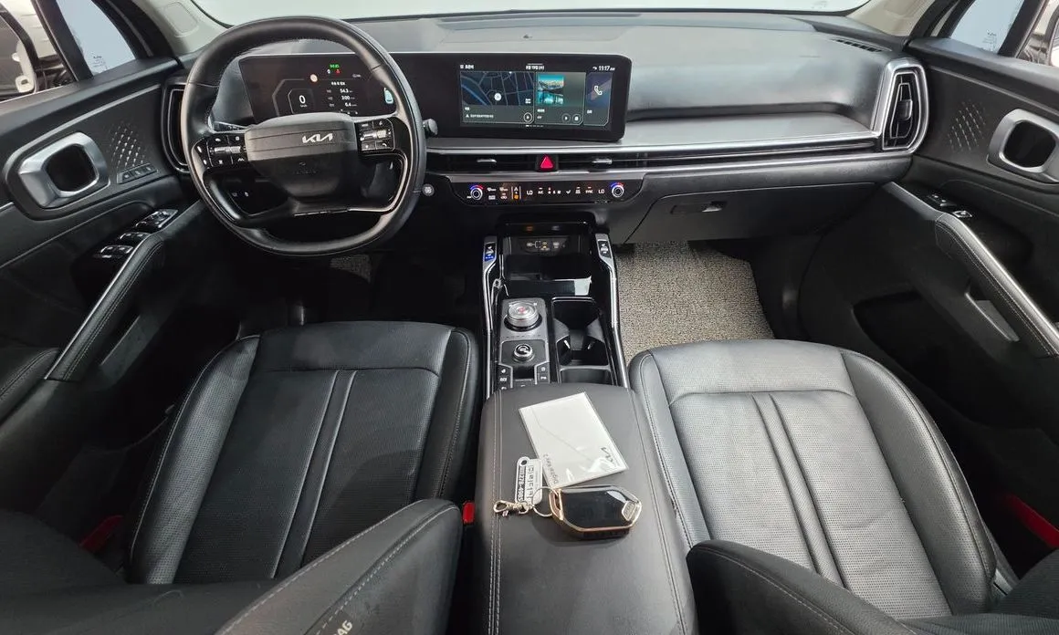 Kia Sorento — фото 8