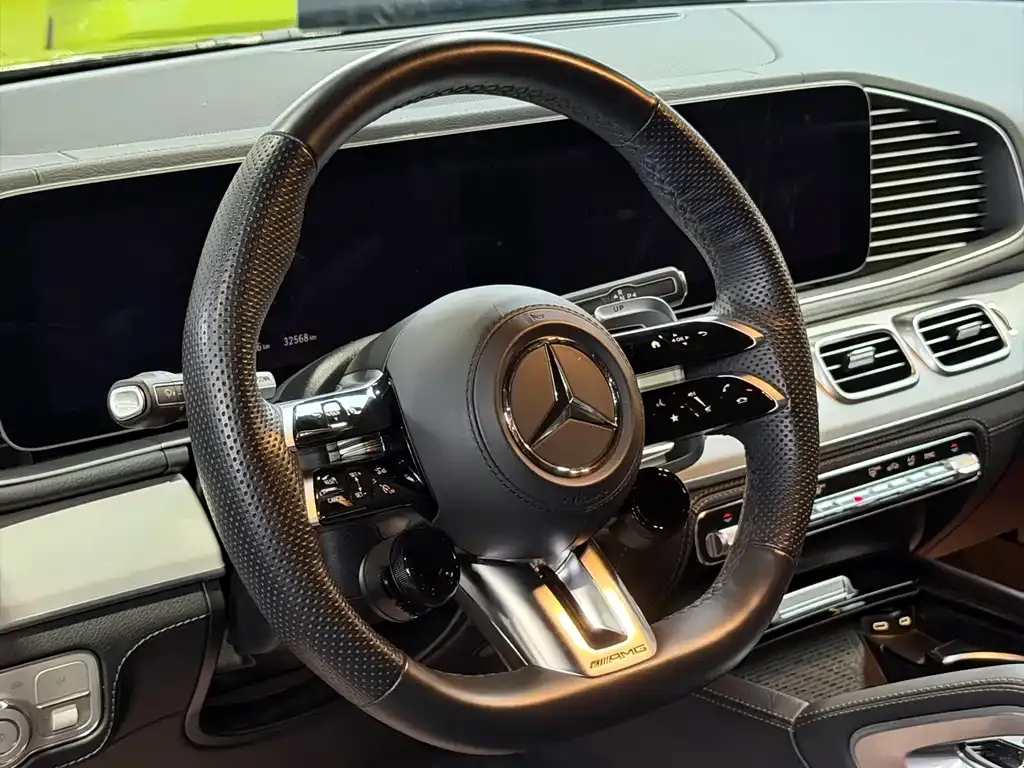 Mercedes-Benz GLE AMG — фото 9