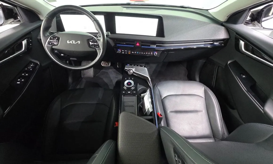 Kia EV6 — фото 6