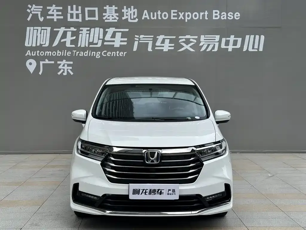 Honda Odyssey — фото 10