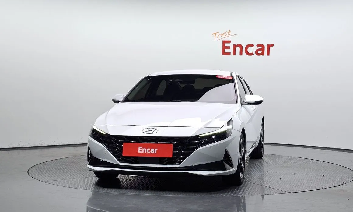 Hyundai AVANTE — фото 2