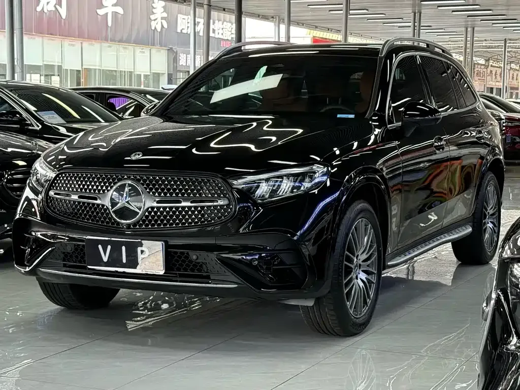 Mercedes-Benz GLC — фото 1