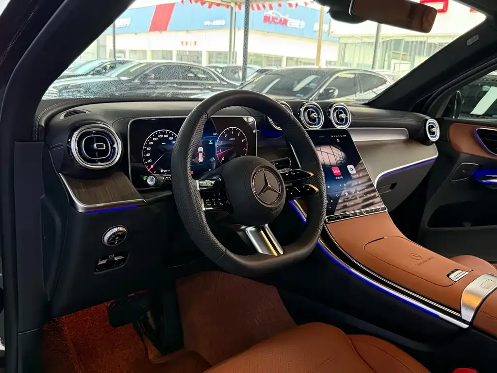 Mercedes-Benz GLC — фото 2