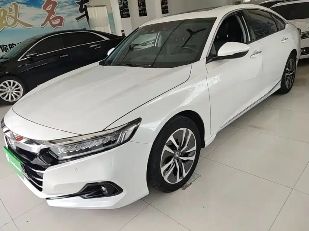 Honda Accord — фото 4