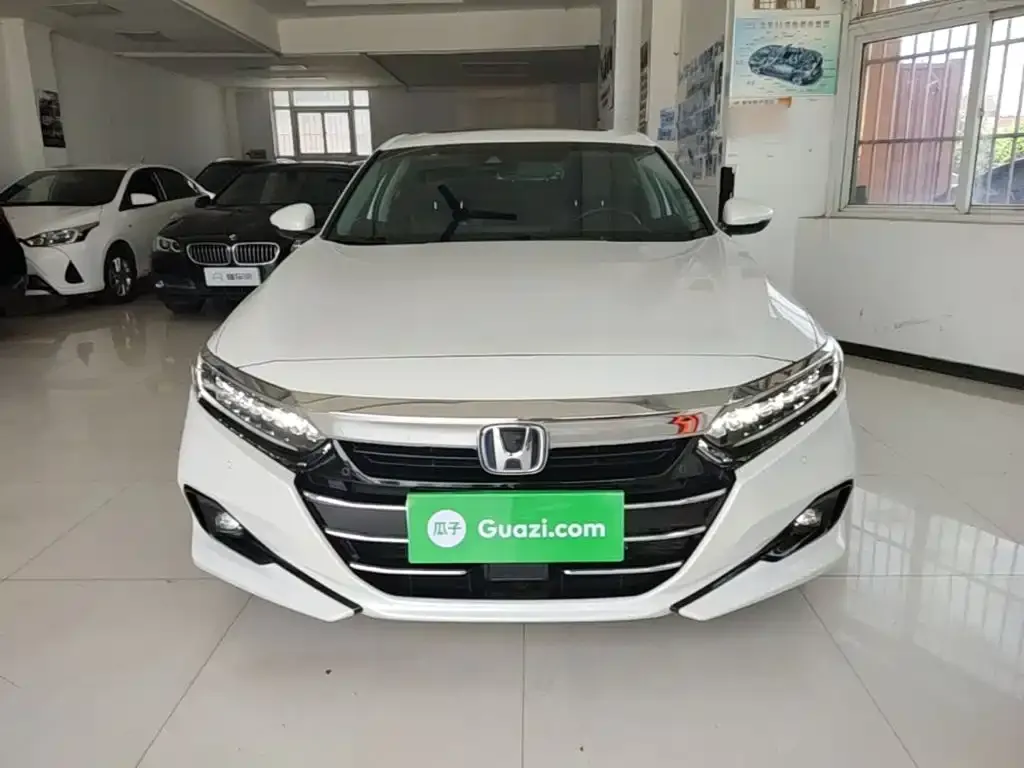 Honda Accord — фото 2