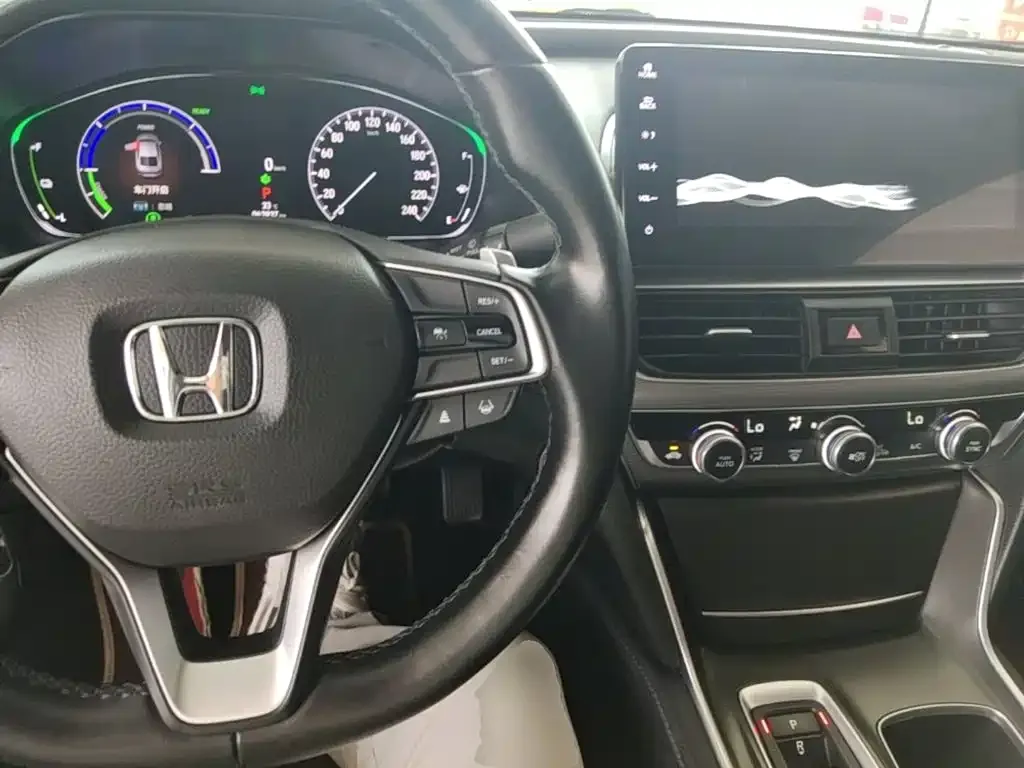 Honda Accord — фото 3