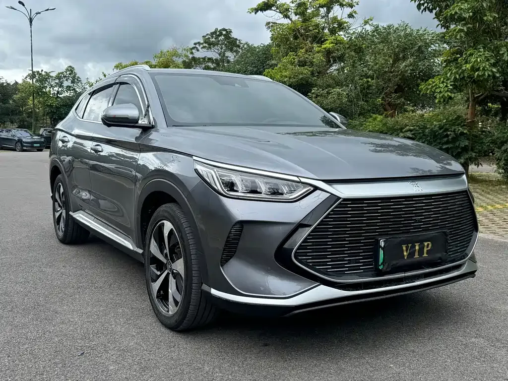 BYD PLUS New Energy — фото 9