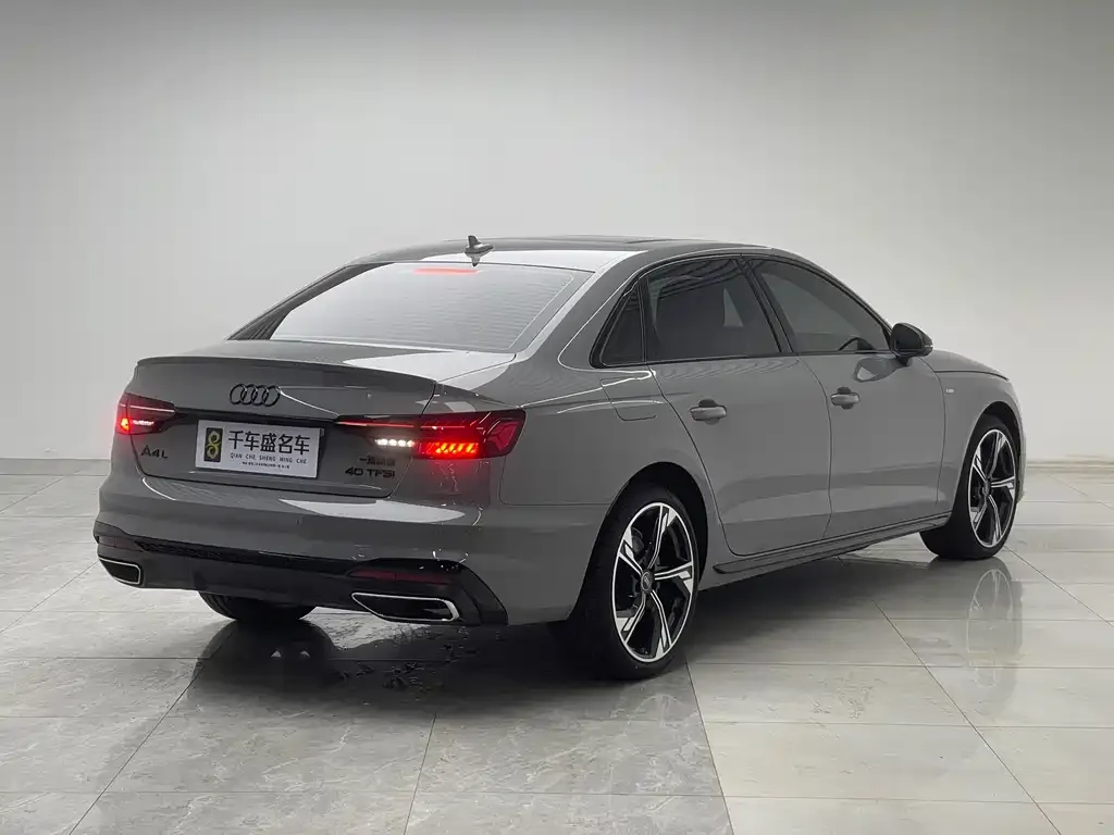 Audi A4L — фото 10