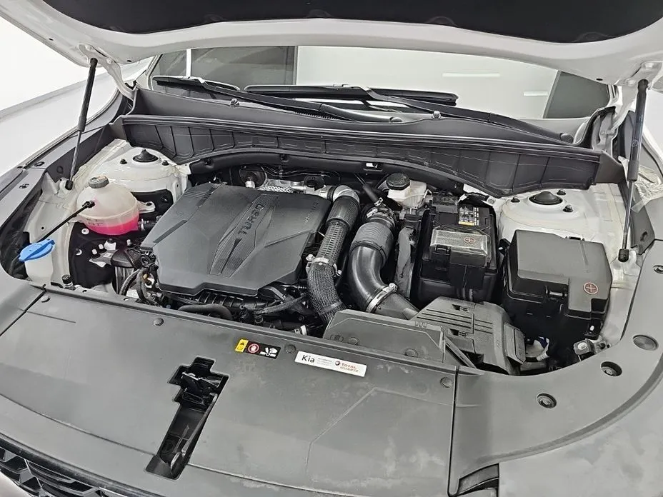 Kia Sorento — фото 10