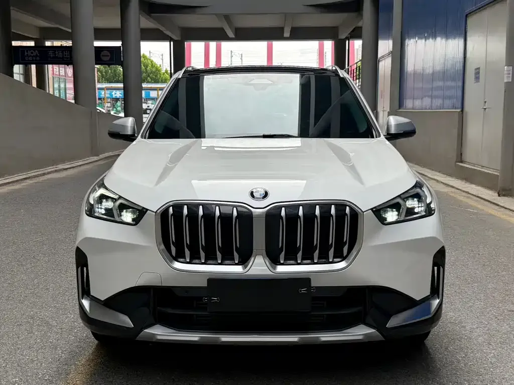 BMW X1 — фото 6