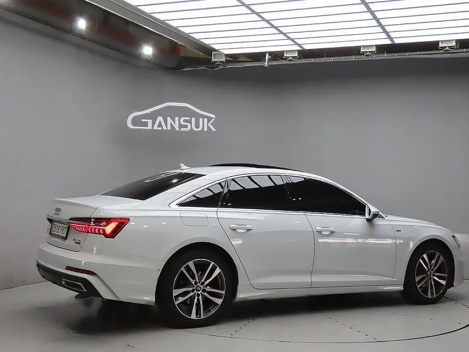 Audi A6 — фото 5