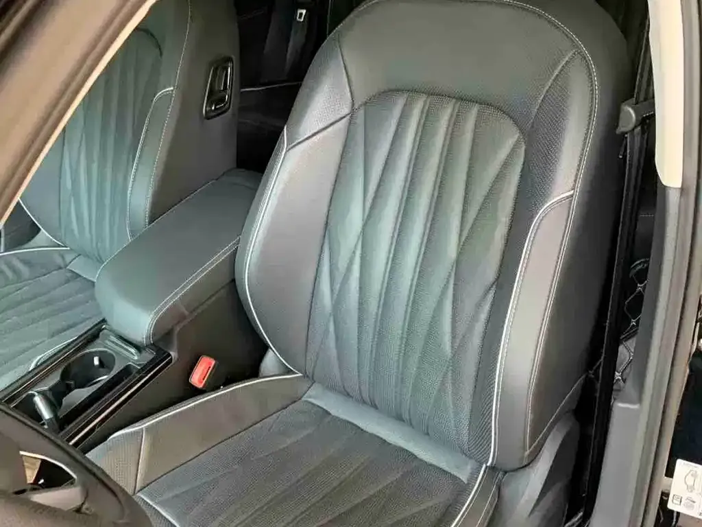 Volkswagen Passat — фото 6