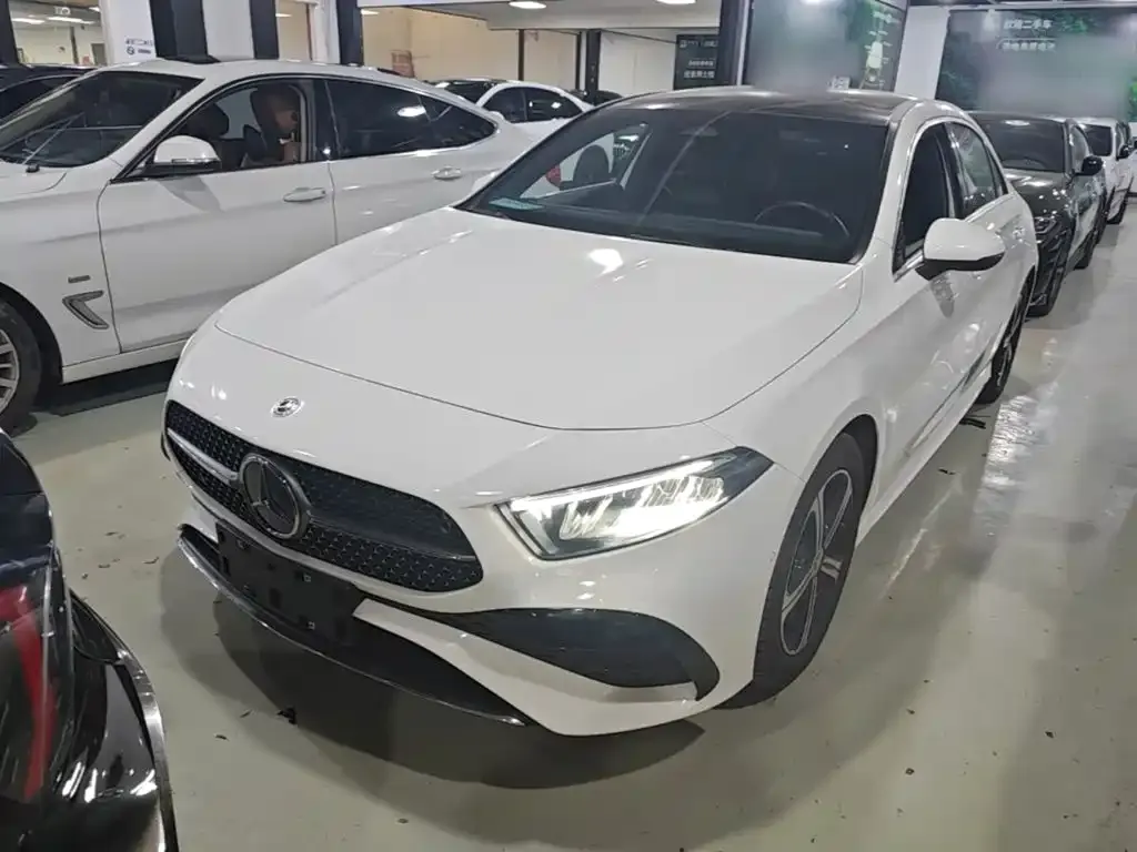 Mercedes-Benz A-Class — фото 1