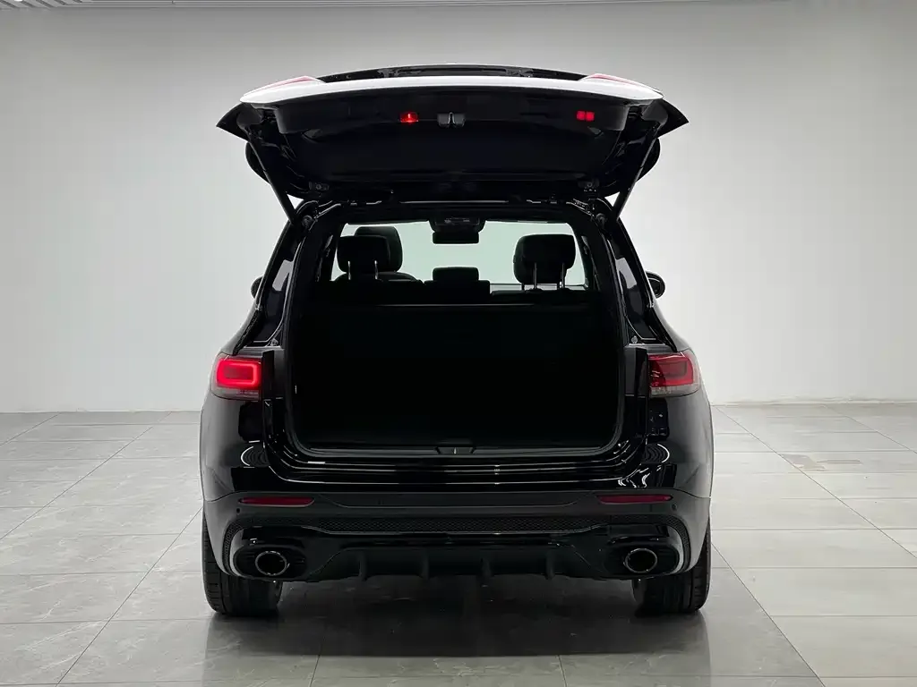 Mercedes-Benz GLB AMG — фото 10
