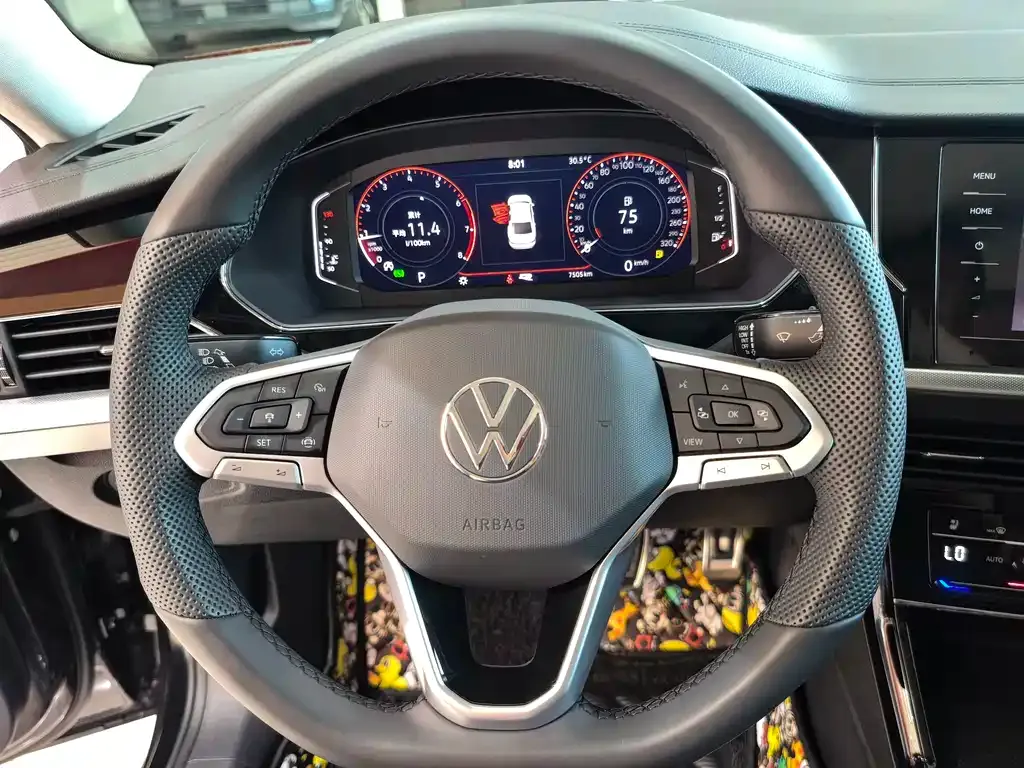 Volkswagen Passat — фото 4