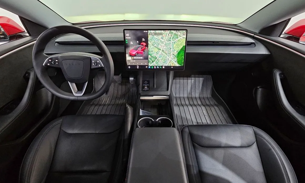 Tesla Model 3 — фото 10