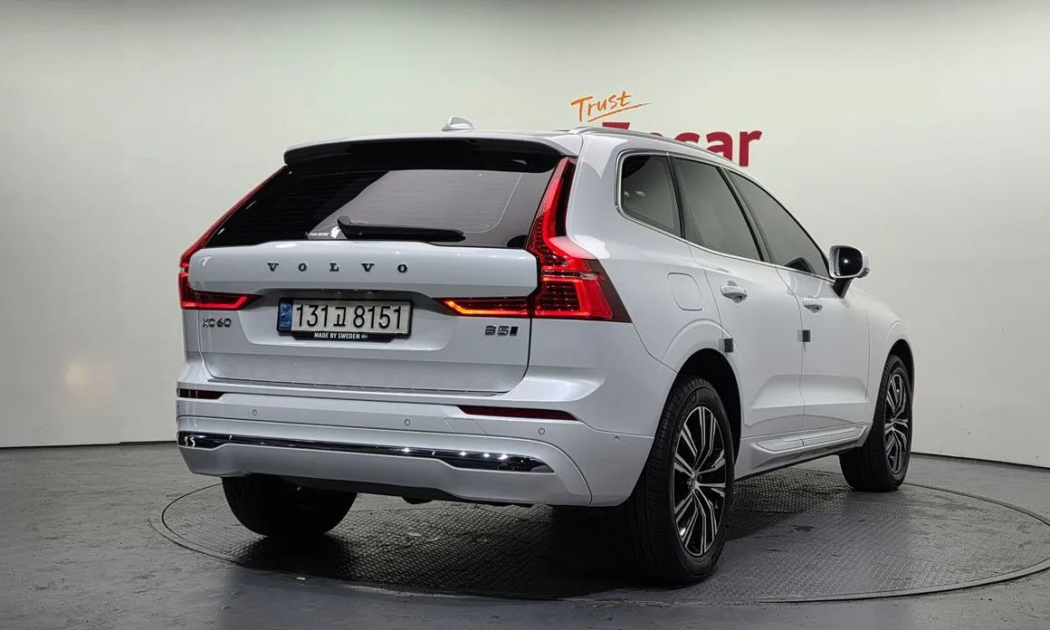 Volvo XC60 — фото 4