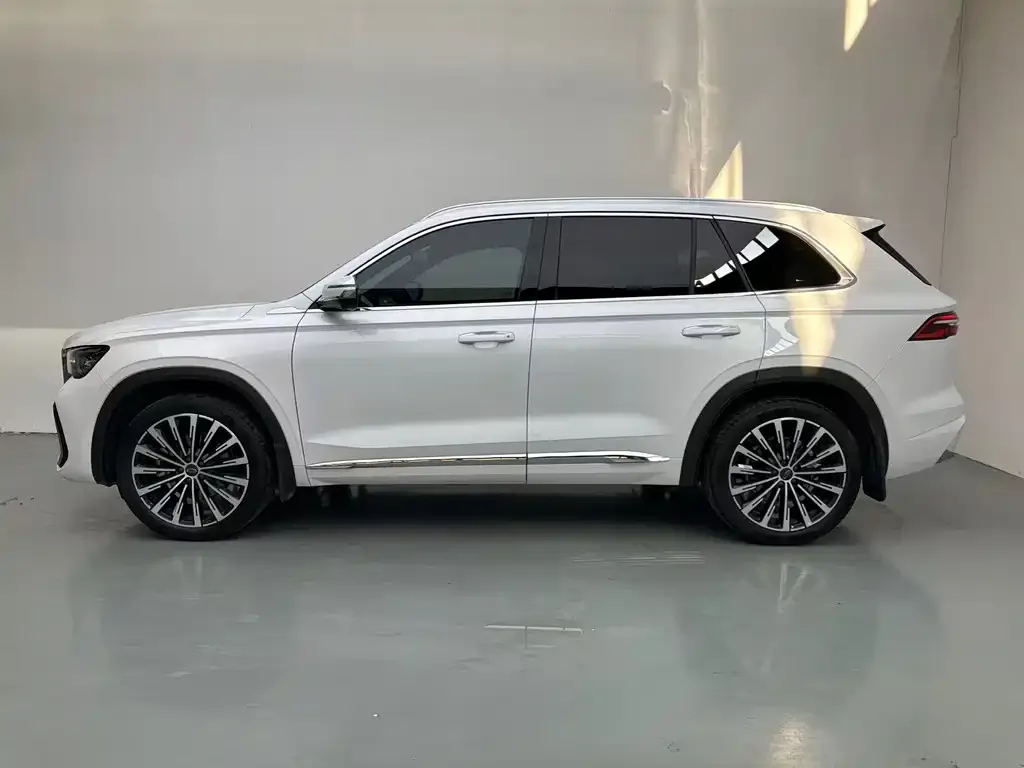 Geely Xingyue L — фото 4