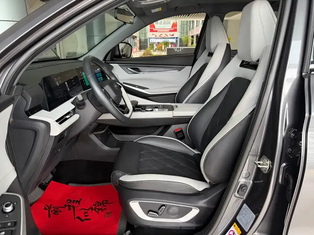 Changan CS75PLUS — фото 6