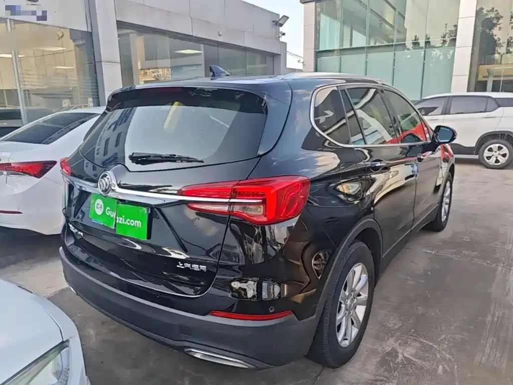Buick Envision Plus — фото 9