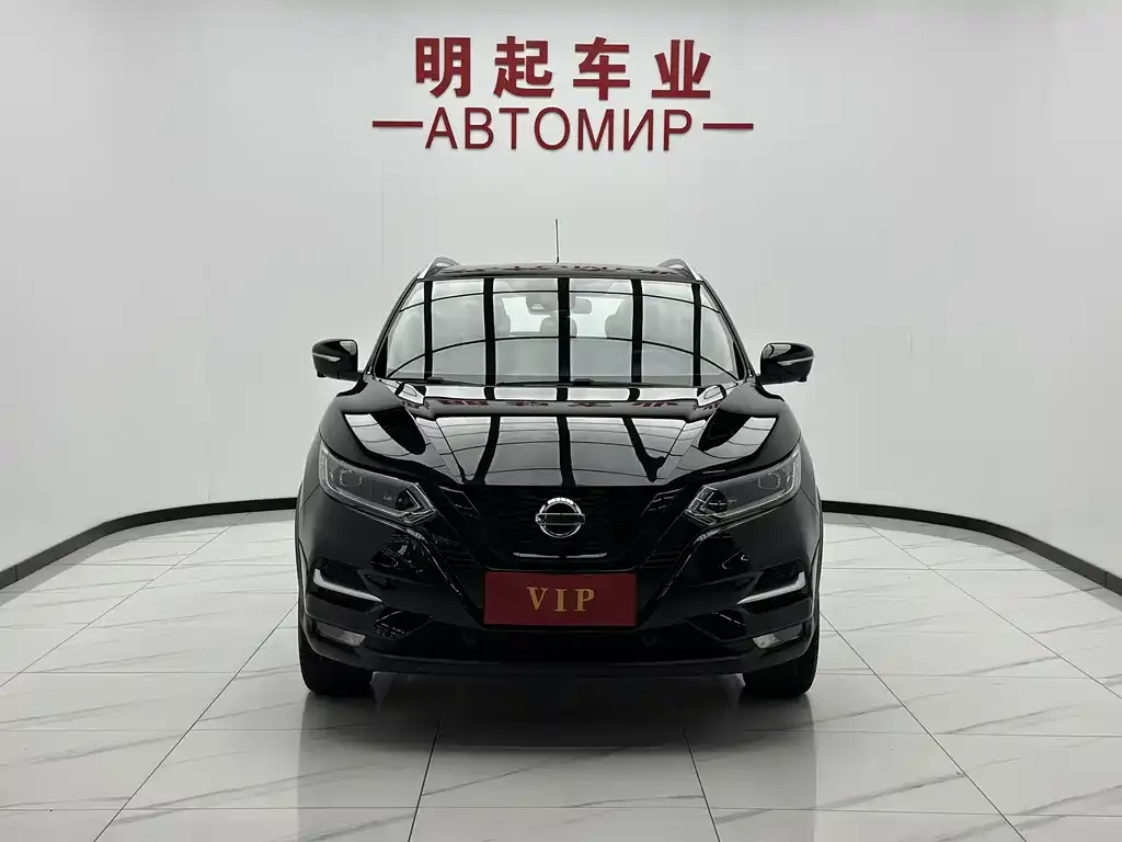 Nissan Qashqai — фото 4