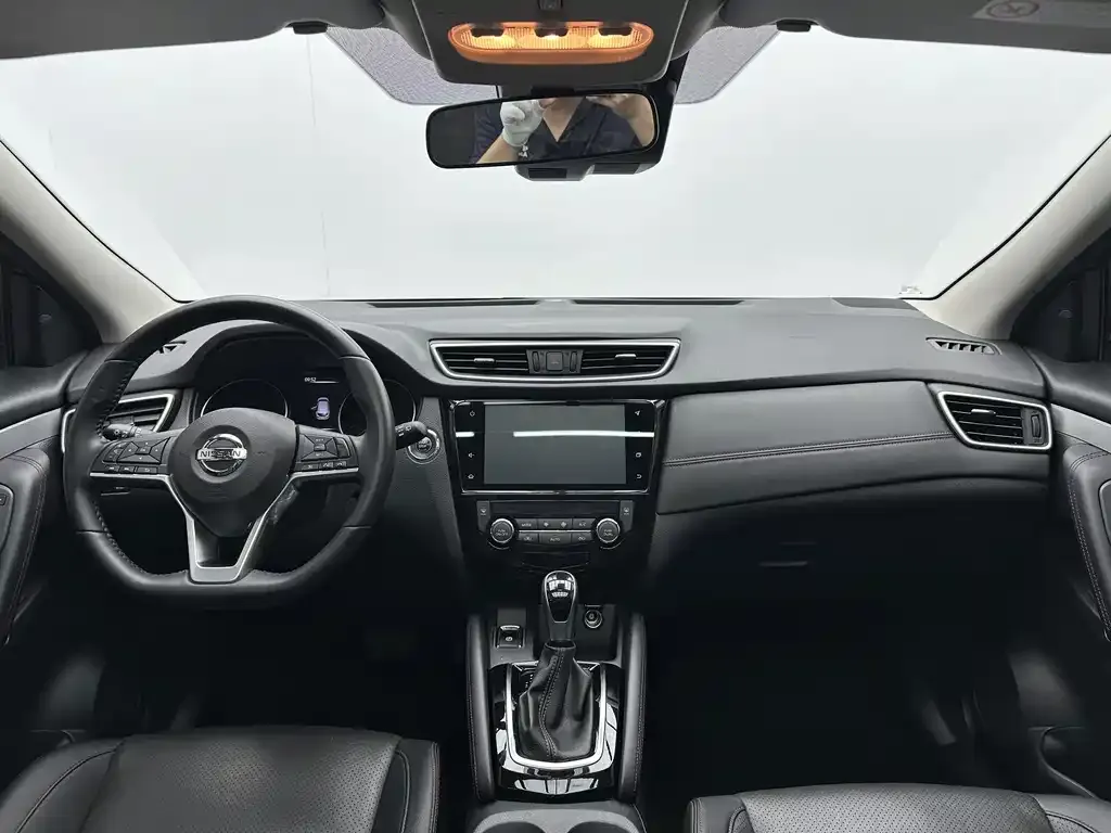 Nissan Qashqai — фото 10