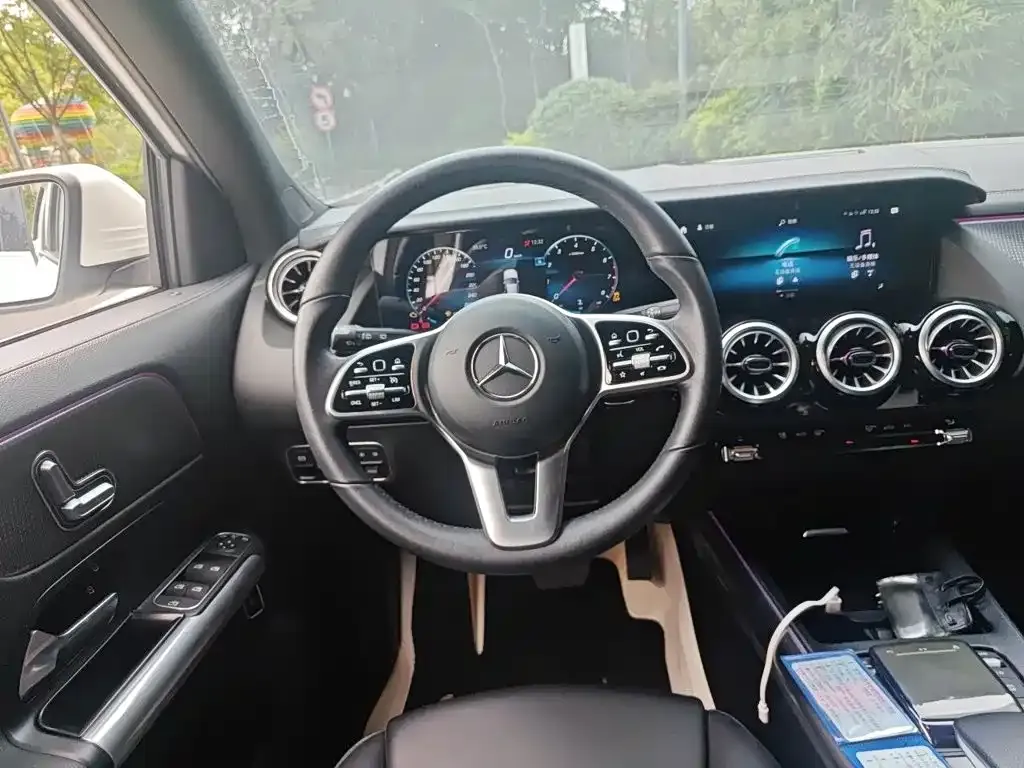 Mercedes-Benz GLA — фото 8