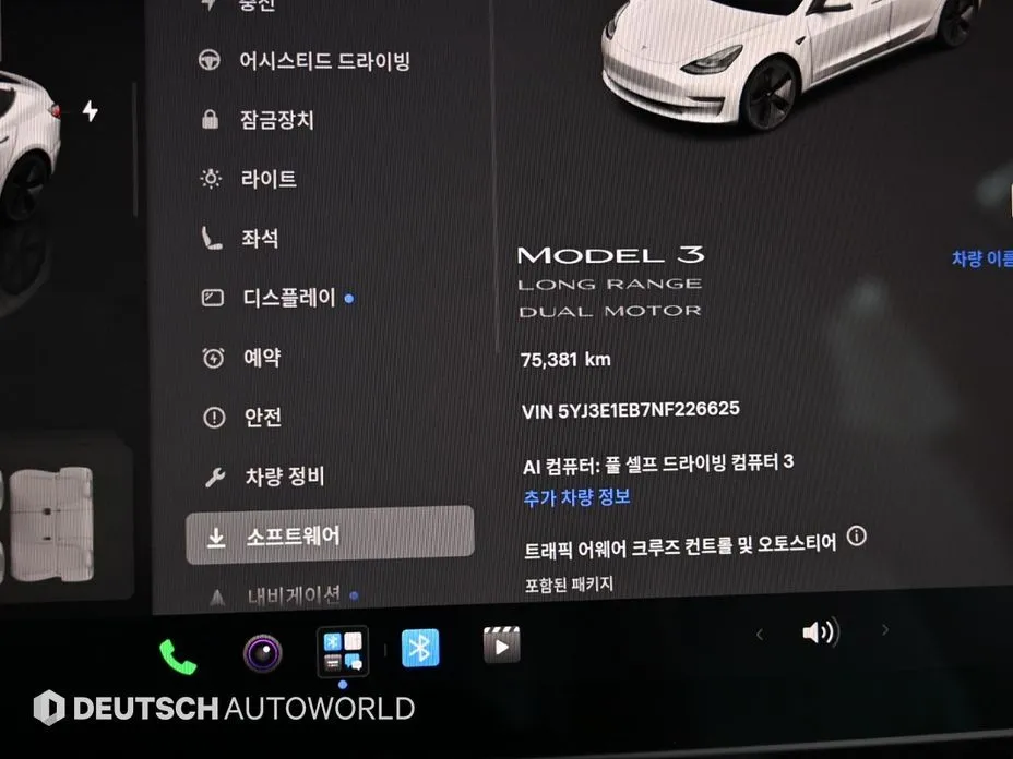 Tesla Model 3 — фото 4