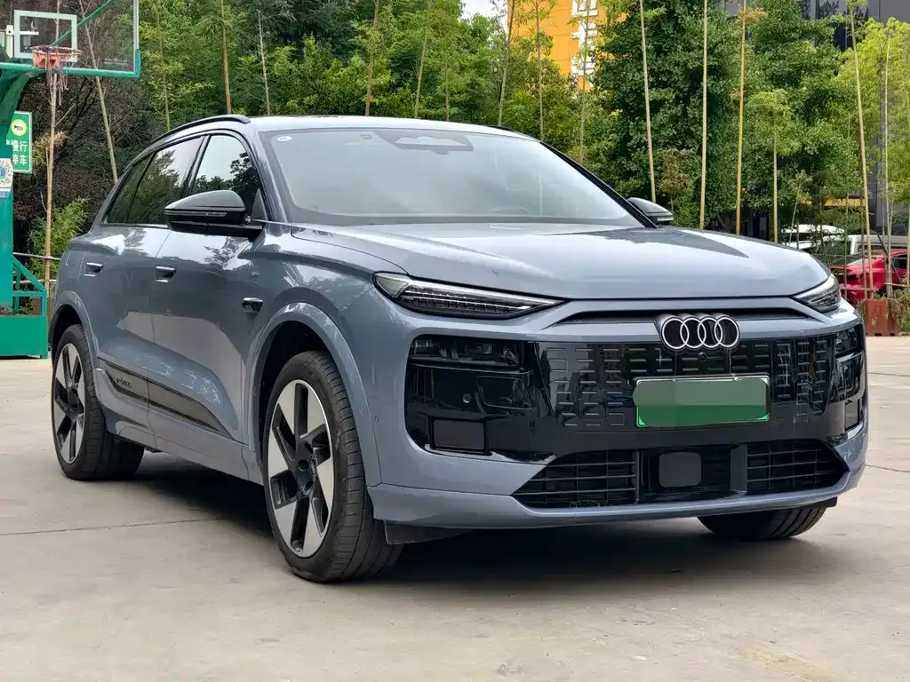 Audi Q6L e-tron — фото 9