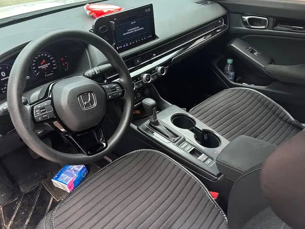 Honda Civic — фото 4