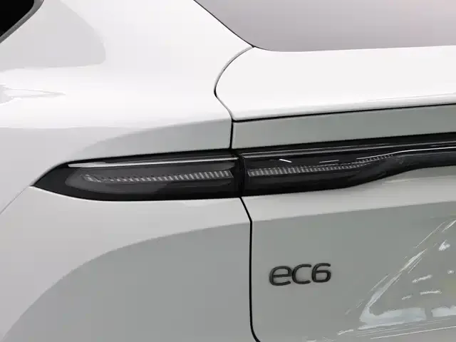 NIO EC6 — фото 6