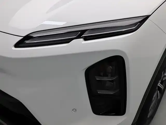 NIO EC6 — фото 8