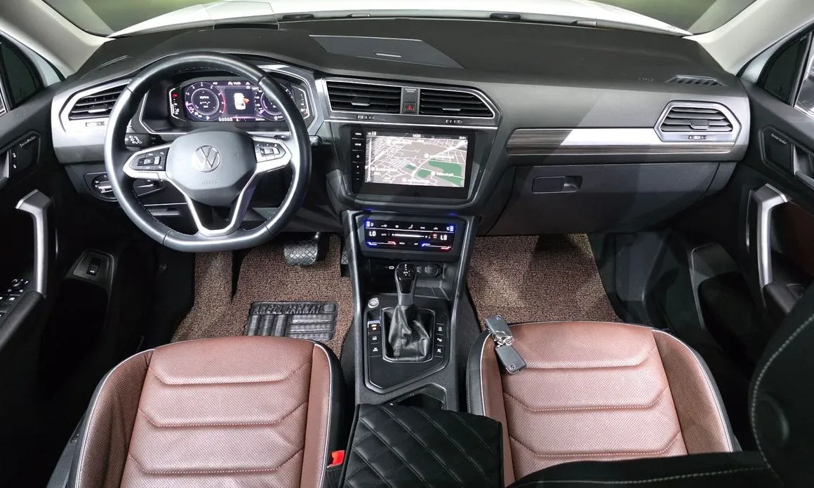 Volkswagen Tiguan — фото 7