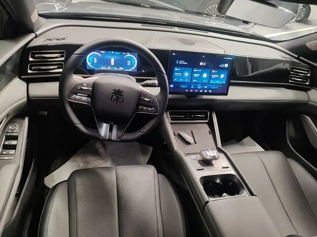 BYD Qin L — фото 10