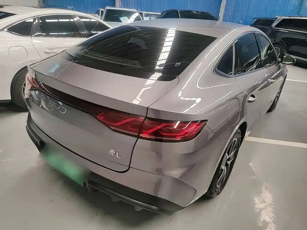 BYD Qin L — фото 4
