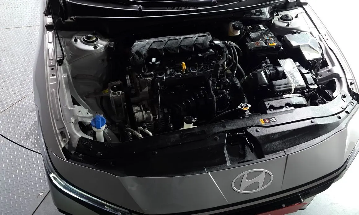 Hyundai AVANTE — фото 9