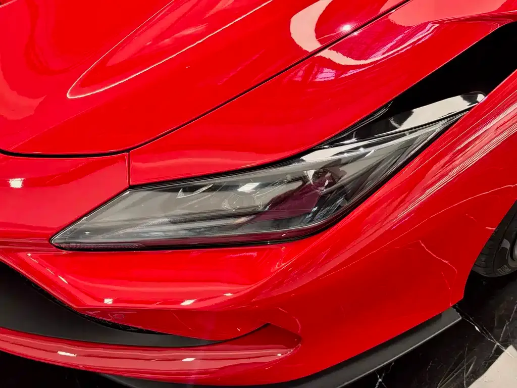 Ferrari F8 — фото 3