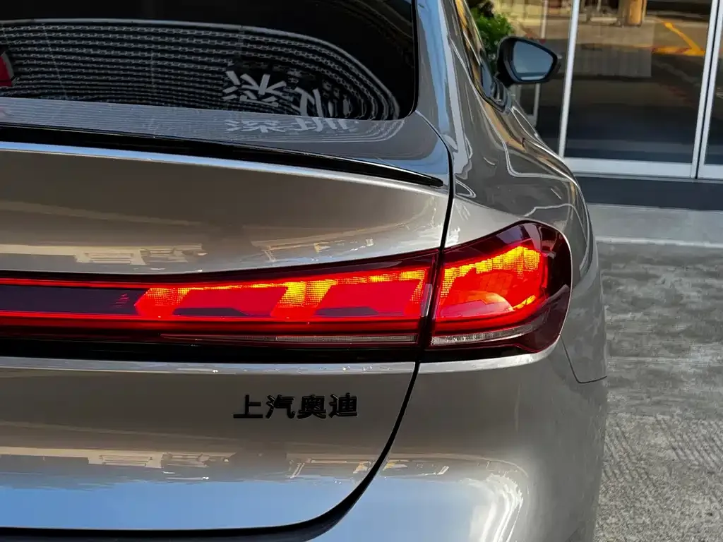 Audi A5L Sportback — фото 3