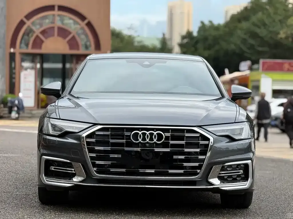 Audi A6L — фото 7
