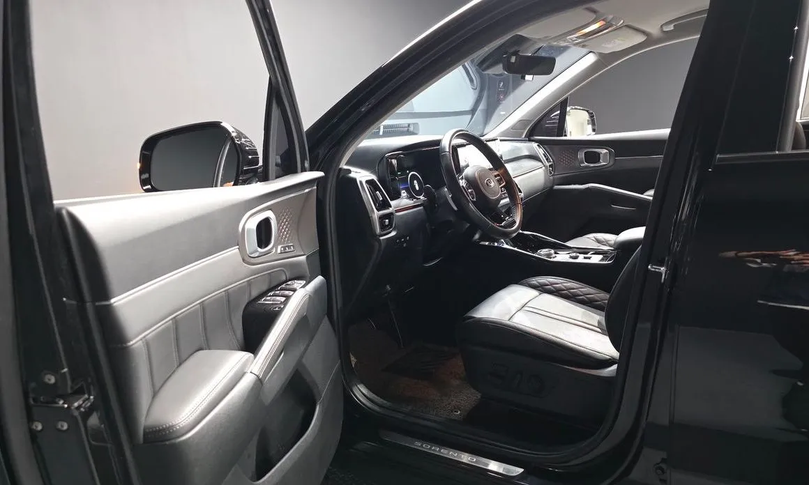 Kia Sorento — фото 4