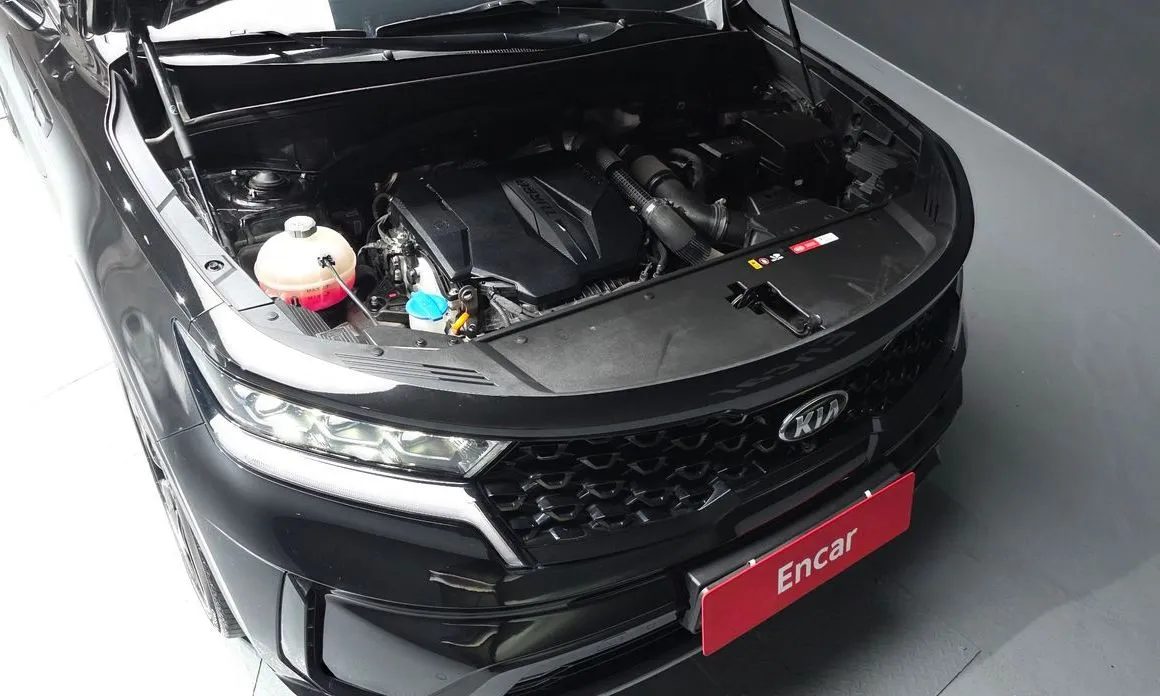 Kia Sorento — фото 7