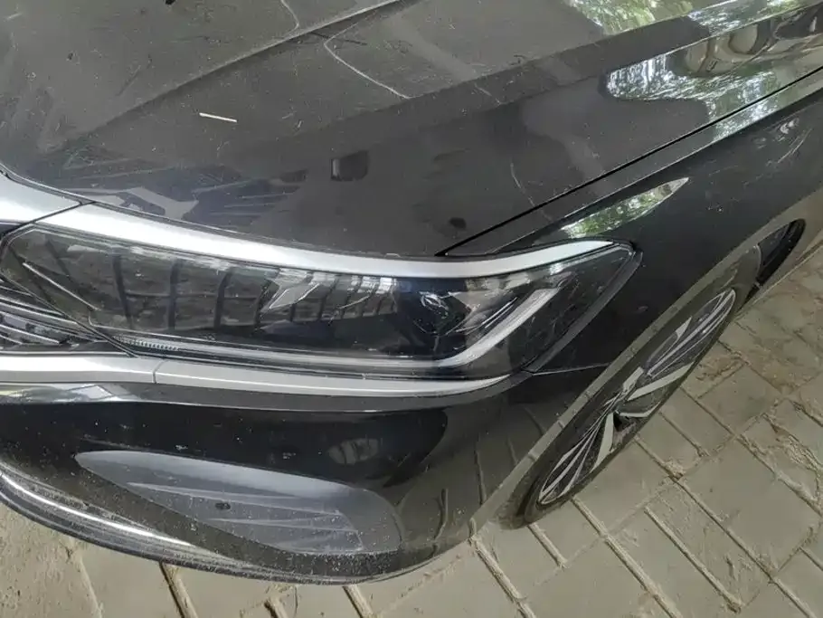 Volkswagen Passat — фото 7