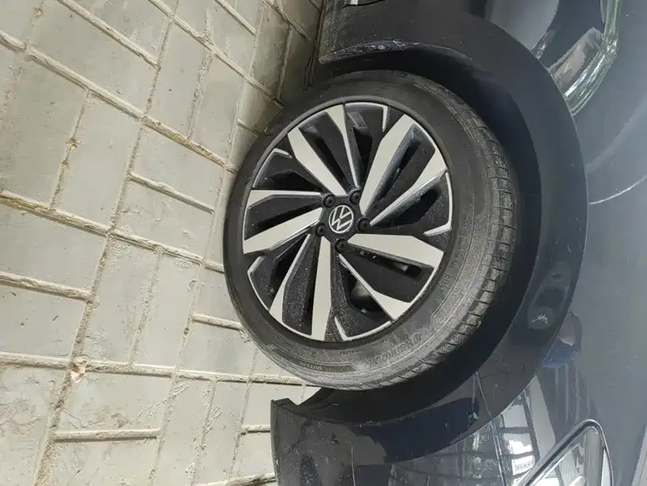 Volkswagen Passat — фото 8