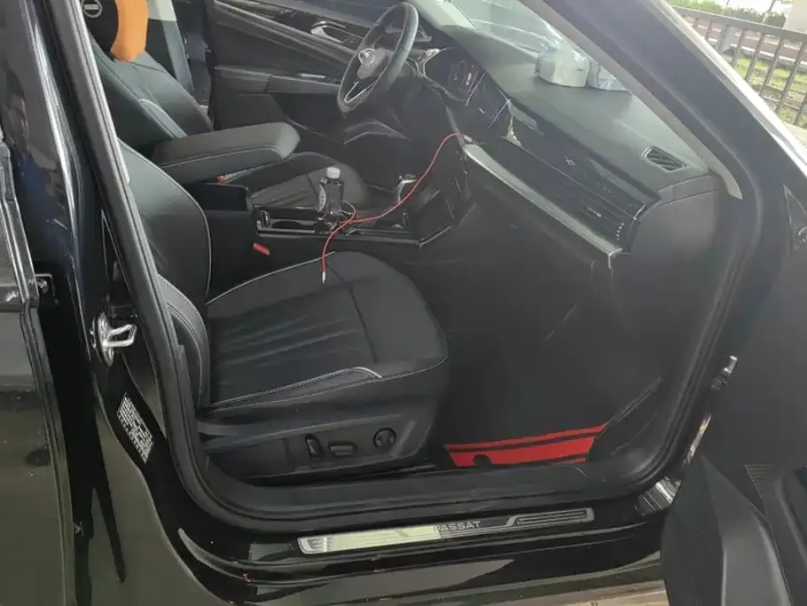 Volkswagen Passat — фото 3