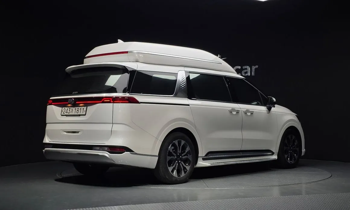Kia Carnival — фото 4