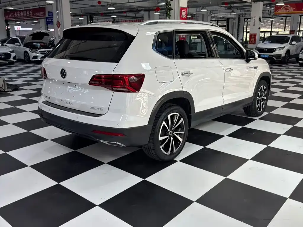 Volkswagen Tharu — фото 5