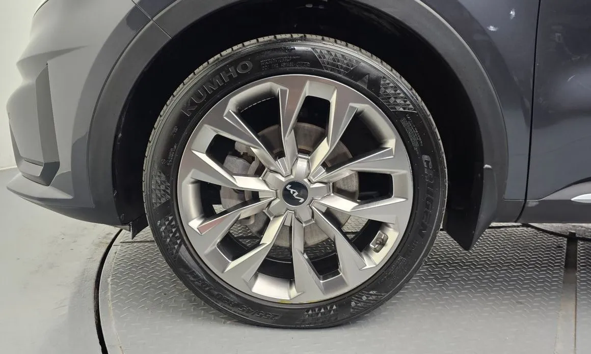 Kia Sorento — фото 6