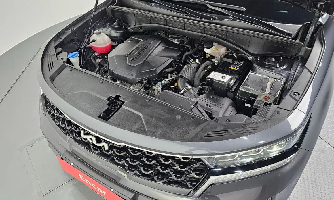 Kia Sorento — фото 8