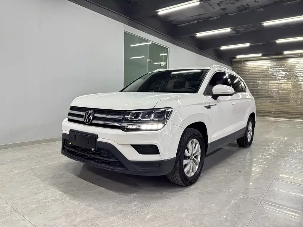 Volkswagen Tharu — фото 1
